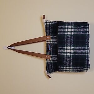 KAVU tote bag